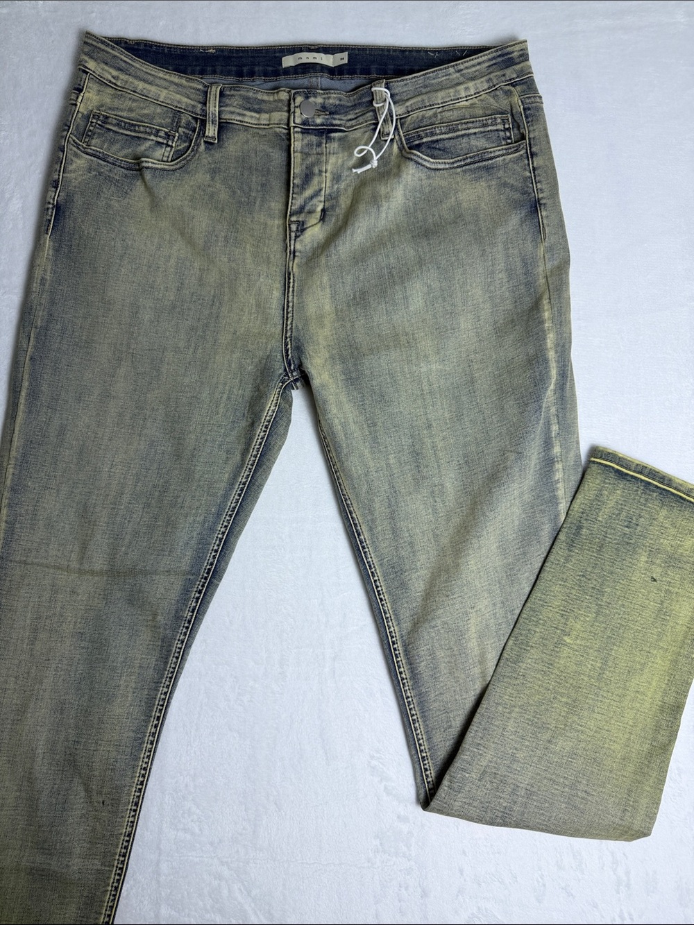 MNML Men’s Slim Jeans with Washed Fade